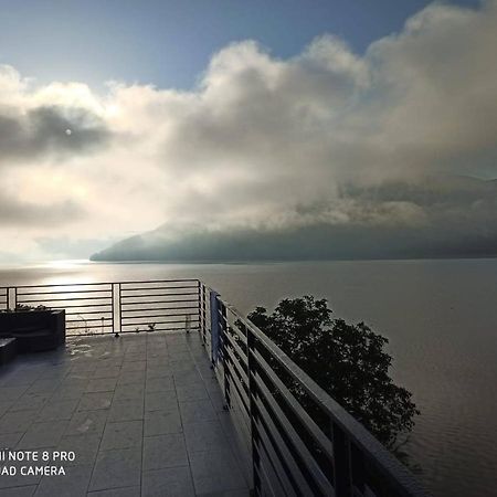 Noah River House Orşova Екстериор снимка