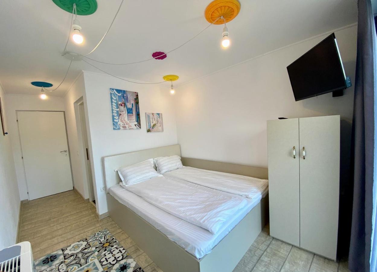 Noah River House Orşova Екстериор снимка