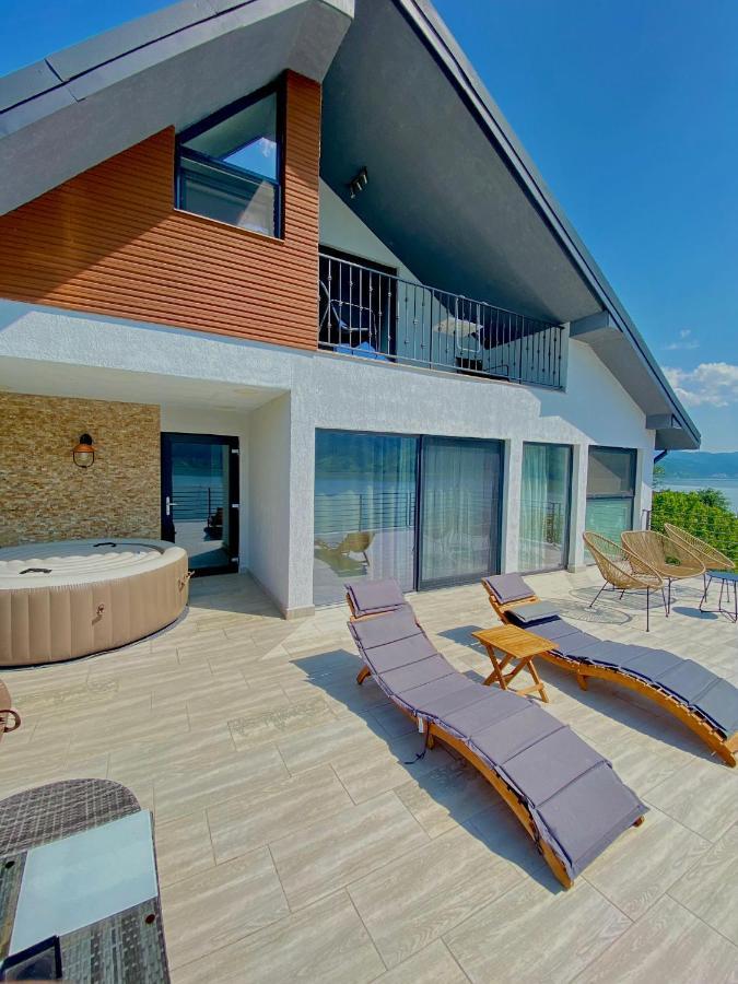 Noah River House Orşova Екстериор снимка