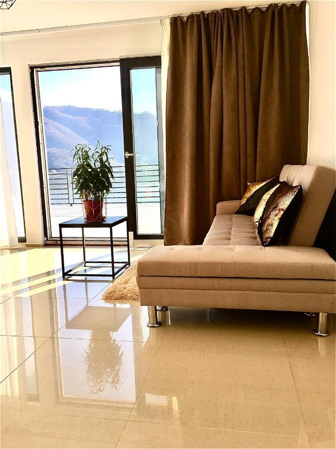 Noah River House Orşova Екстериор снимка